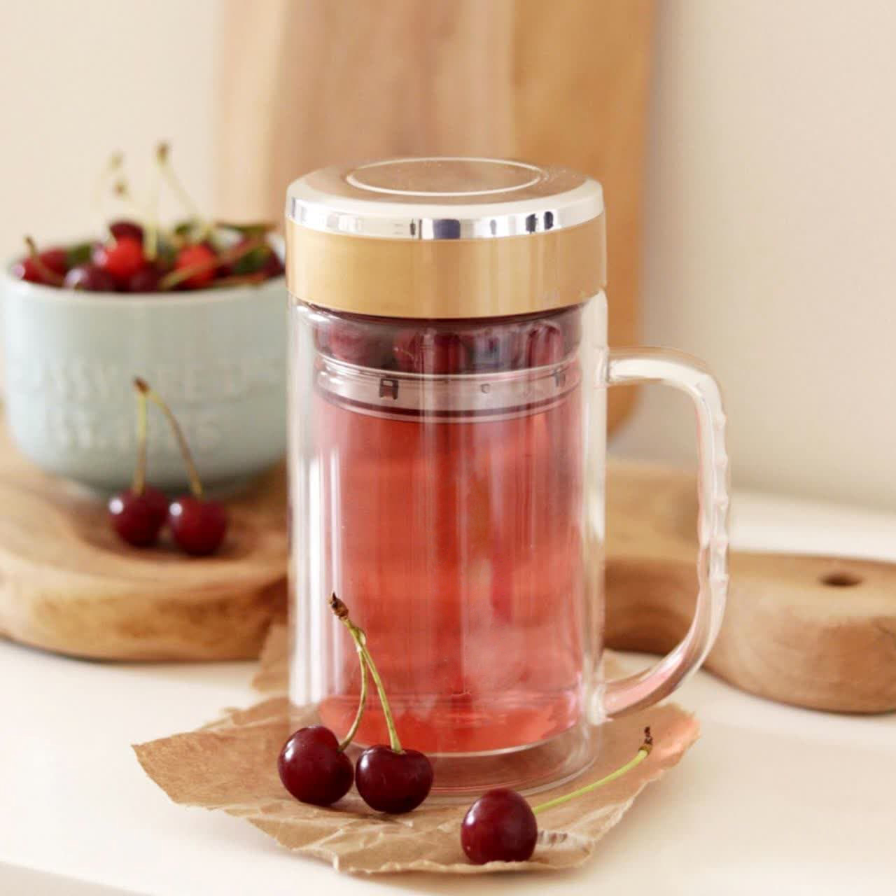 لیوان دمنوش: لذت بی‌نهایت و خواص آرامش‌بخش