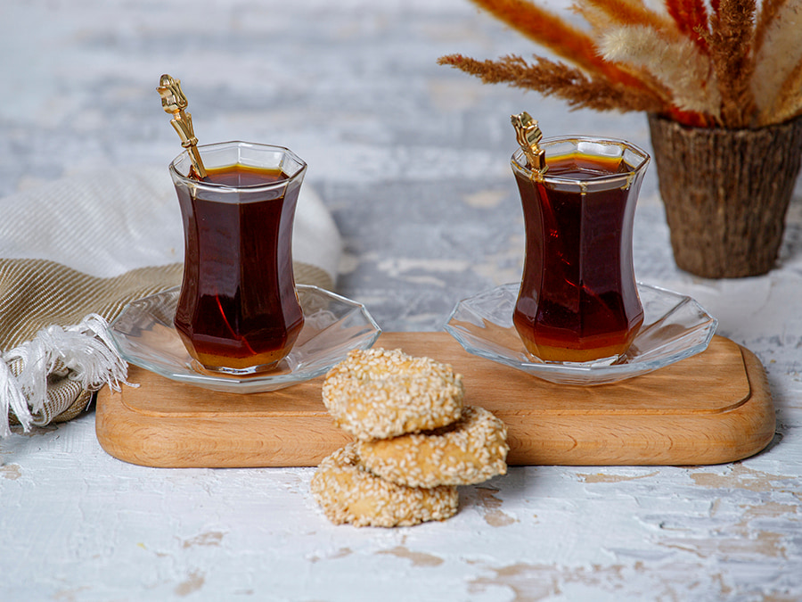 بهترین راهنمای خرید چای عطری با کیفیت و طعم بی‌نظیر