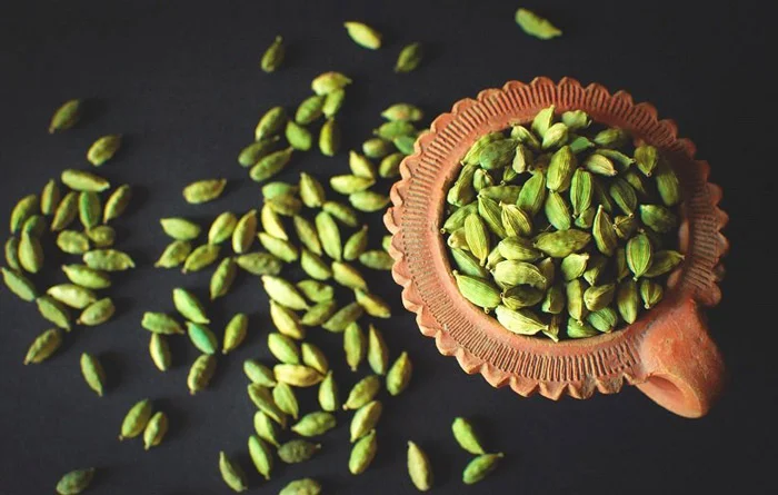 هل سبز، نوشیدنی سنتی با خواص بی‌نظیر